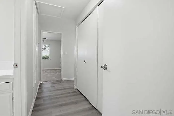 1886 Fairway Park #A — Photo 1