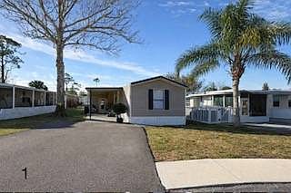 1st image of 345 Banyan Ln