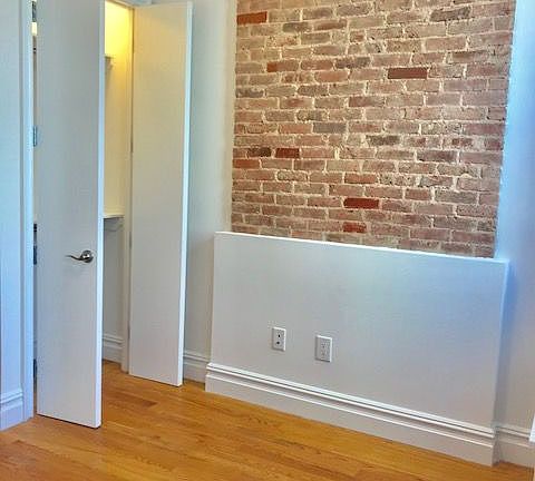 4th image of 551 3rd Ave APT 43