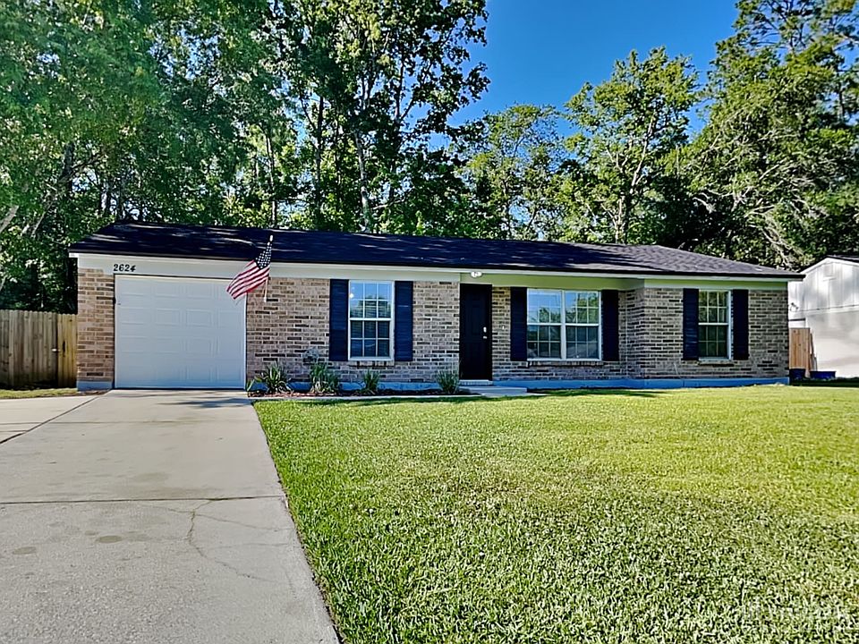 1st image of 2624 Pinewood Blvd S