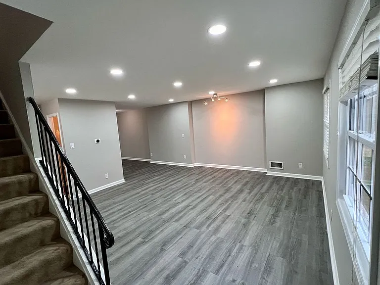 14713 Cardigan Sq — Photo 15