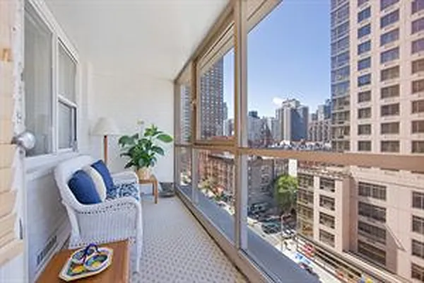 Sold by Douglas Elliman | media 20