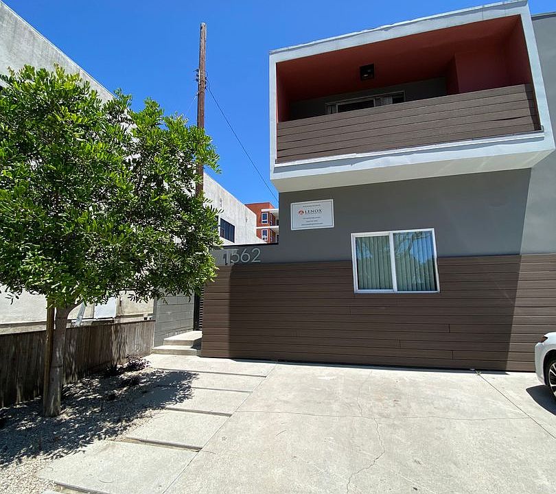 1st image of 1562 Barry Ave APT 6