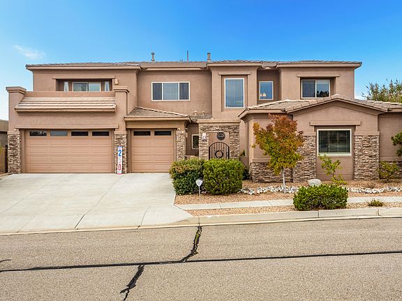 3rd image of 2929 Redondo Santa Fe NE