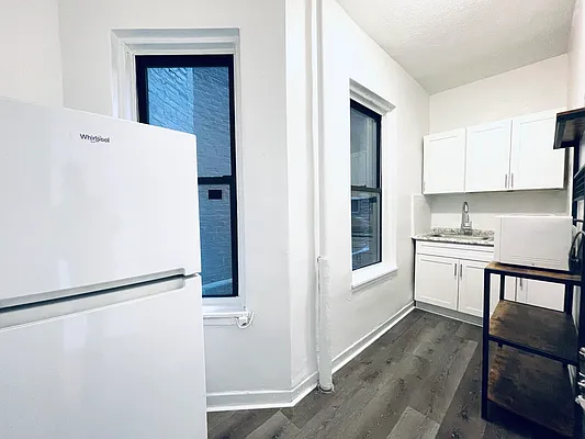 Rented by Ovation Properties, LLC | media 17