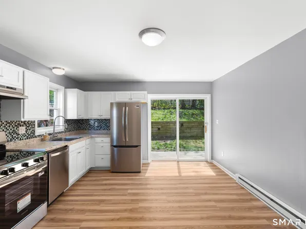 100 Meriden Rd #A, Waterbury, CT 06705
