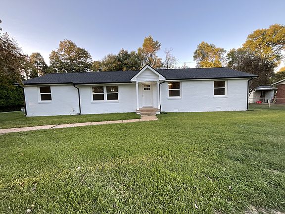 2nd image of 38 Hillsboro Rd