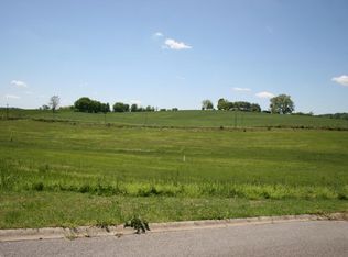 155 Rockwell Blvd, Madisonville, TN 37354