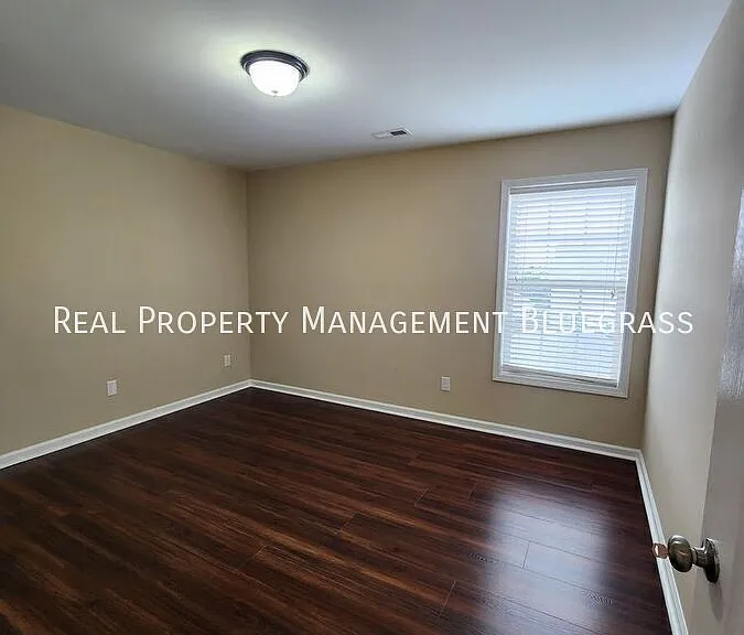 1006 Sugarbush Trl — Photo 13