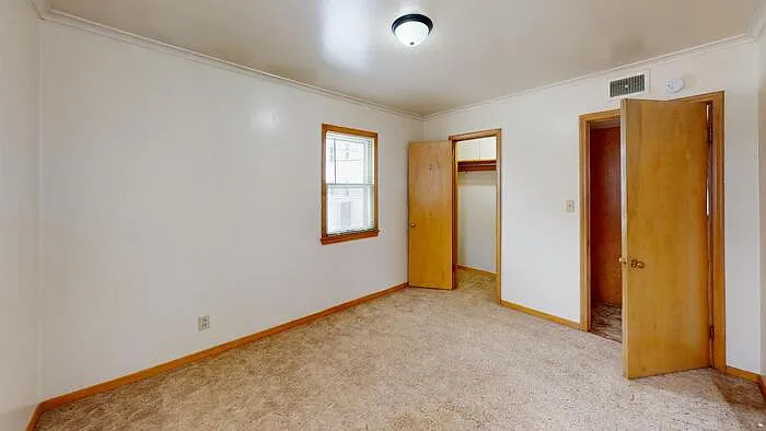 218 N 12th St #3 — Photo 8