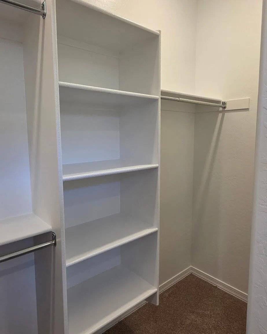 3 bed, 2.0 bath, 1214 sqft, $2,275 — Photo 1