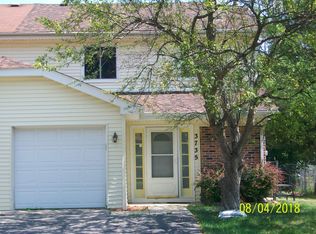 3735 Dory Cir W, Hanover Park, IL 60133