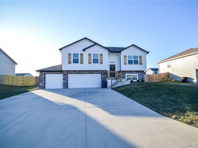1103 NW 4th St, Oak Grove, MO, 64075