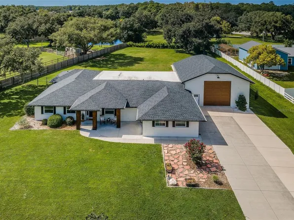 12517 Rawhide Dr, Tampa, FL 33626