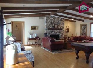 3650 Paradise Ln, Las Cruces, NM 88007