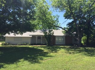 13116 S Pipeline Rd, Euless, TX 76040