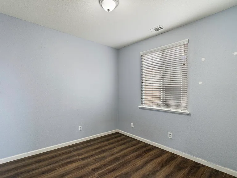 274 Crescent Moon Dr — Photo 10