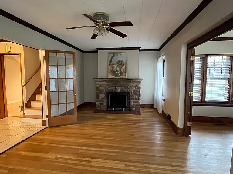 272 Norwalk Ave — Photo 1