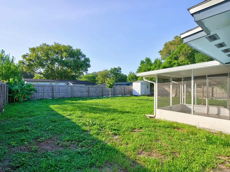 442 Ameca Ave — Photo 32