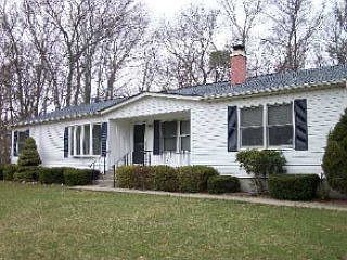 1st image of 3 Ashland Ct