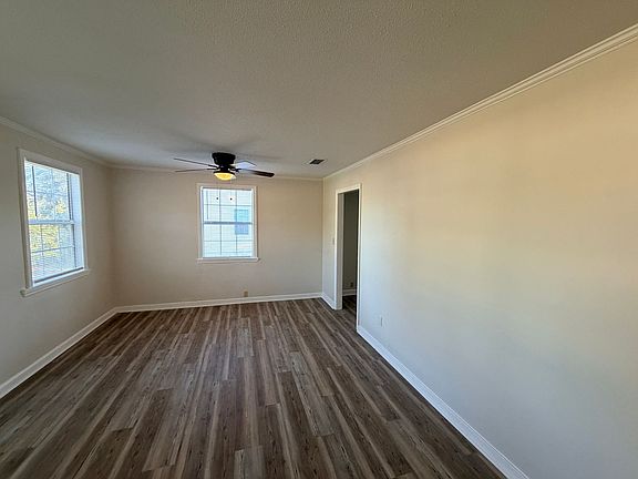 5th image of 1612 Garland Pl