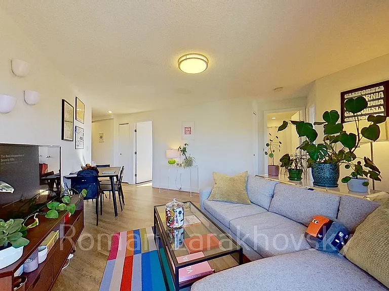 18 Webster Ave #3 — Photo 10