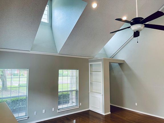 4th image of 1146 Bent Oaks Dr