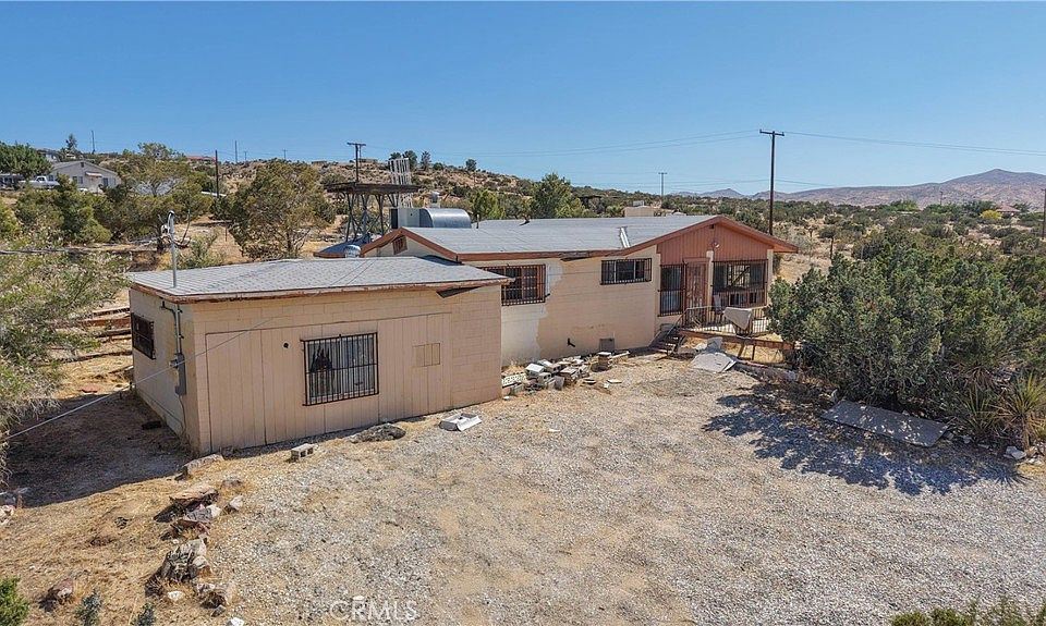 1st image of 25435 Skyline Dr