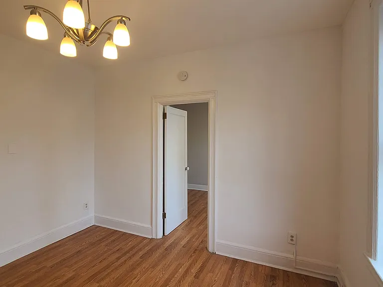 15 Hopkins Ave #1 — Photo 4