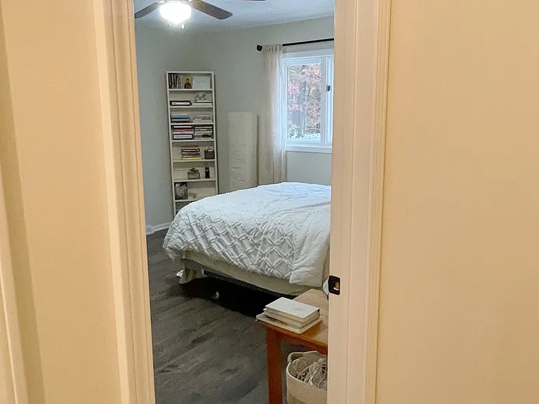 7611 Edgewood Ln — Photo 2