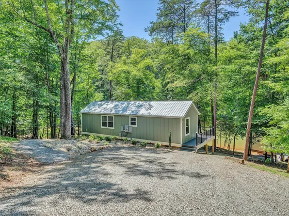 50 Grace Ln, Union Hall, VA 24176