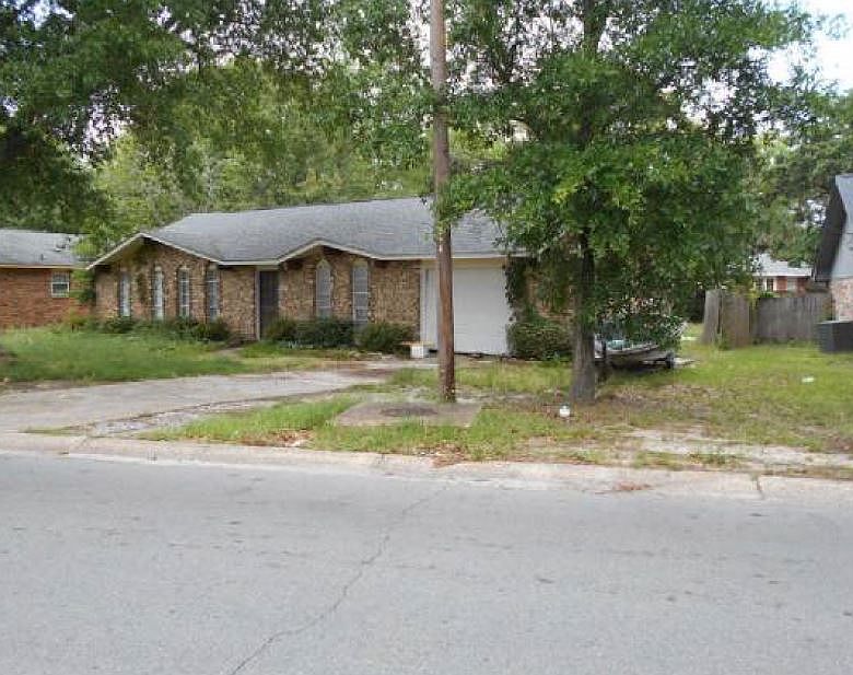 2417 Collins Blvd, Gulfport, MS 39507 Zillow