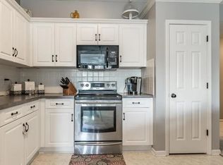 16333 S Avalon St, Olathe, KS 66062