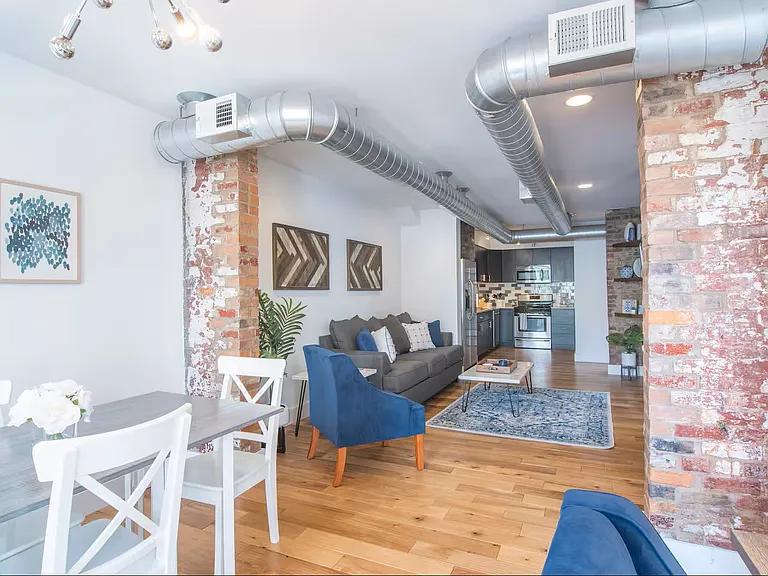 1223 Jackson St #2 — Photo 12