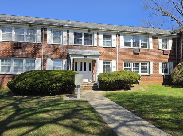 48D Stonehurst Blvd #48D