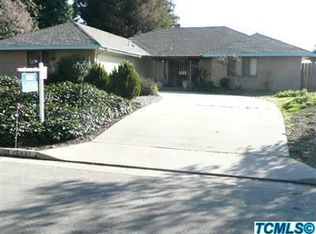 15047 El Rancho St, Visalia, CA 93292