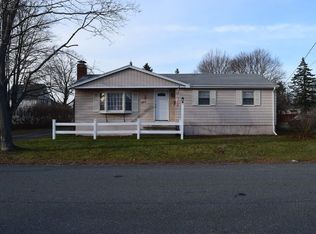 18 Pearl St, Taunton, MA 02780