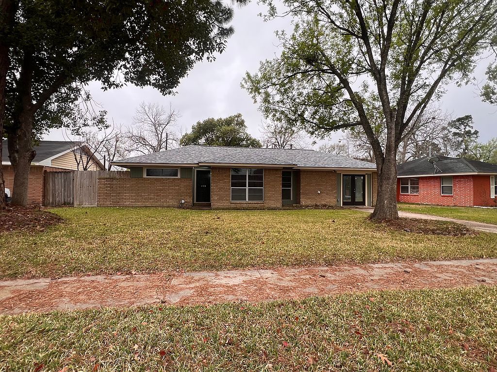 507 Midway Dr - Property Image