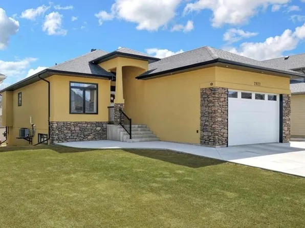 2922 Lakeview DRIVE, Prince Albert, SK S6W 0A4
