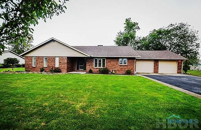 1st image of 234 Blackthorn Dr
