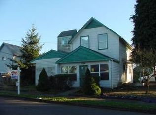 504 Mount Hood St, Oregon City, OR