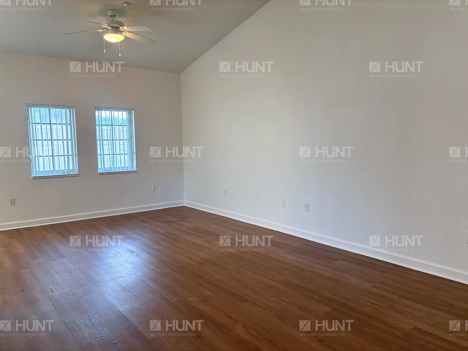 2 bed, 1115 sqft, $1,851 — Photo 3
