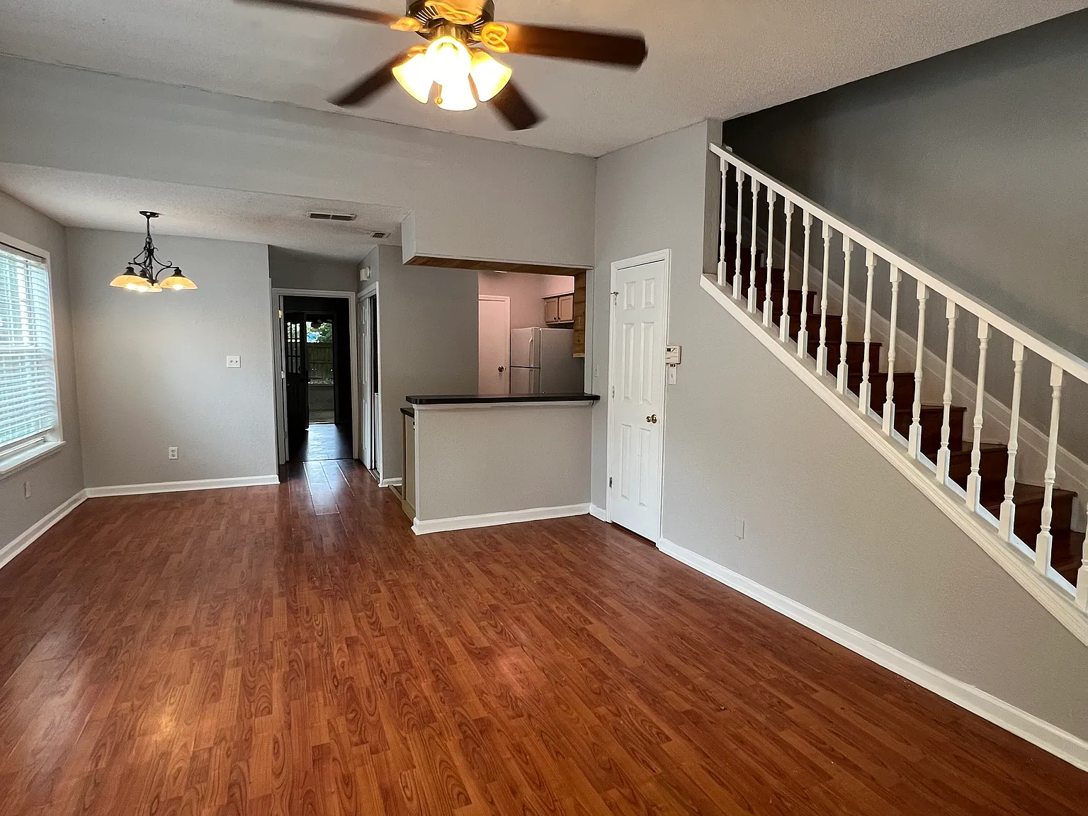 3 bed, 2.0 bath, 1188 sqft, $1,500 — Photo 3