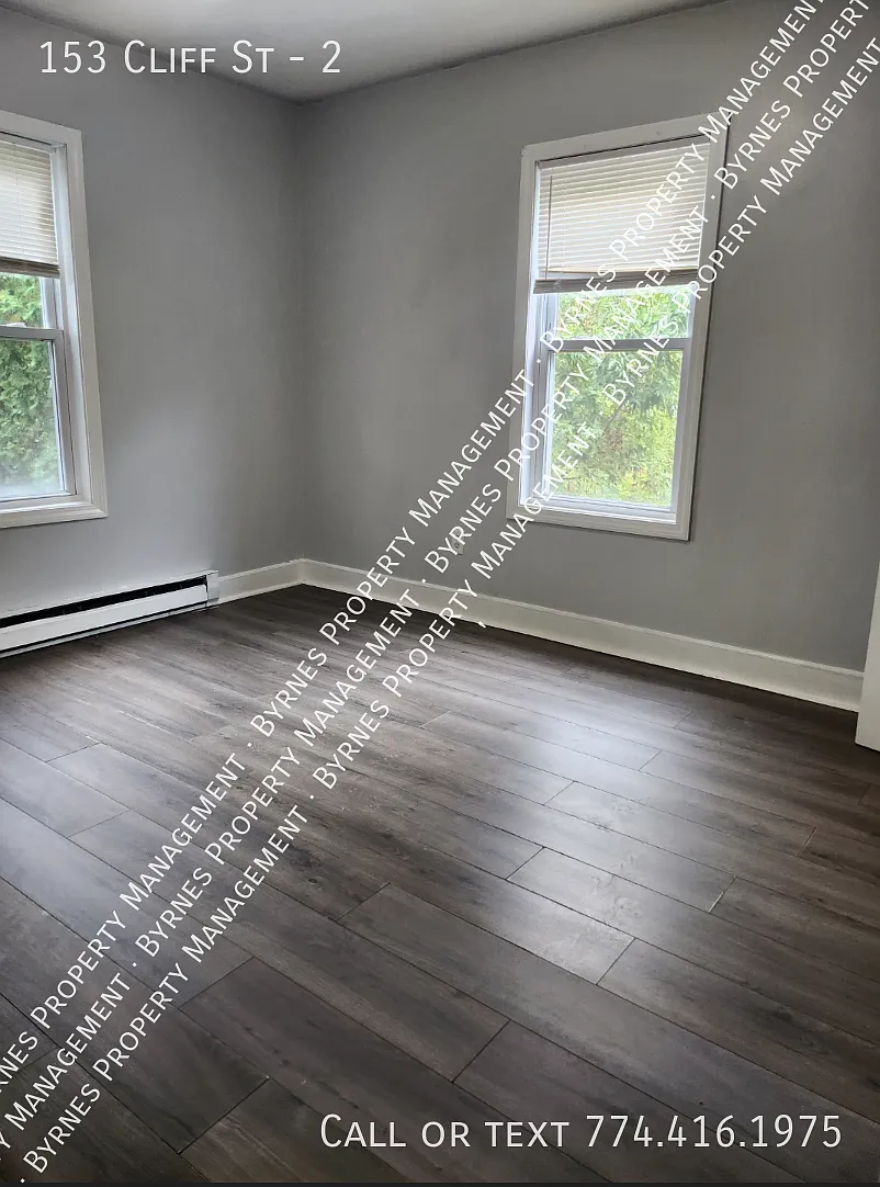 4 bed, $2,200 — Photo 4