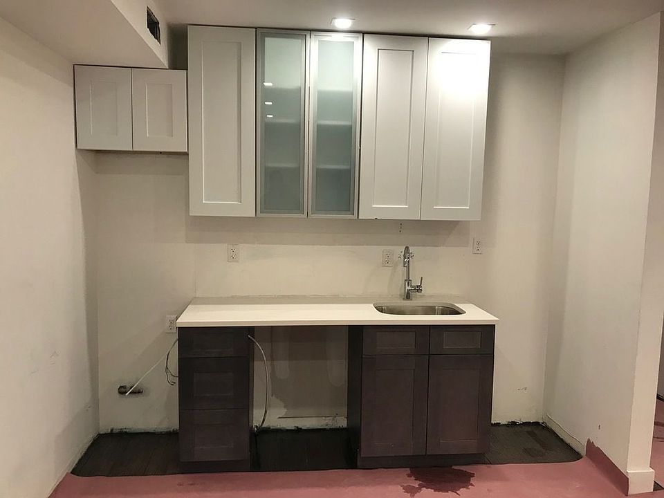 1st image of 2517 Snyder Ave #2