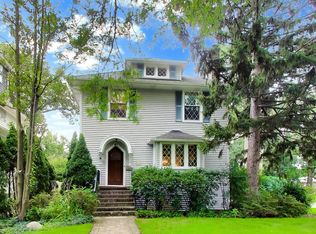 1110 Elm St, Winnetka, IL 60093