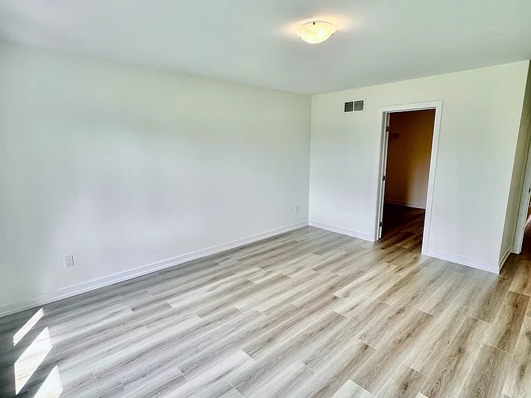 86 Valley Trail Pl — Photo 25