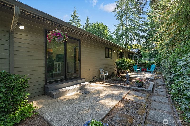 2nd image of 24832 12th Avenue S