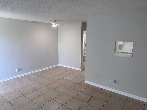 3rd image of 1885 40th Ave #4