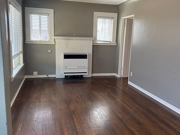 3rd image of 3320 29th St